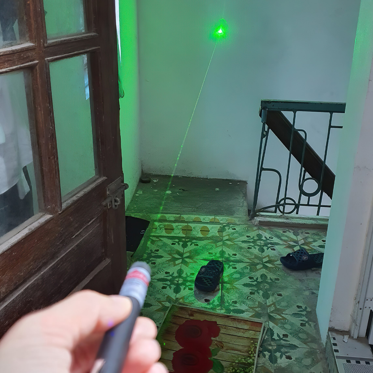 Đèn Laser Xanh Lá 120MW Chiếu Xa 5-10Km