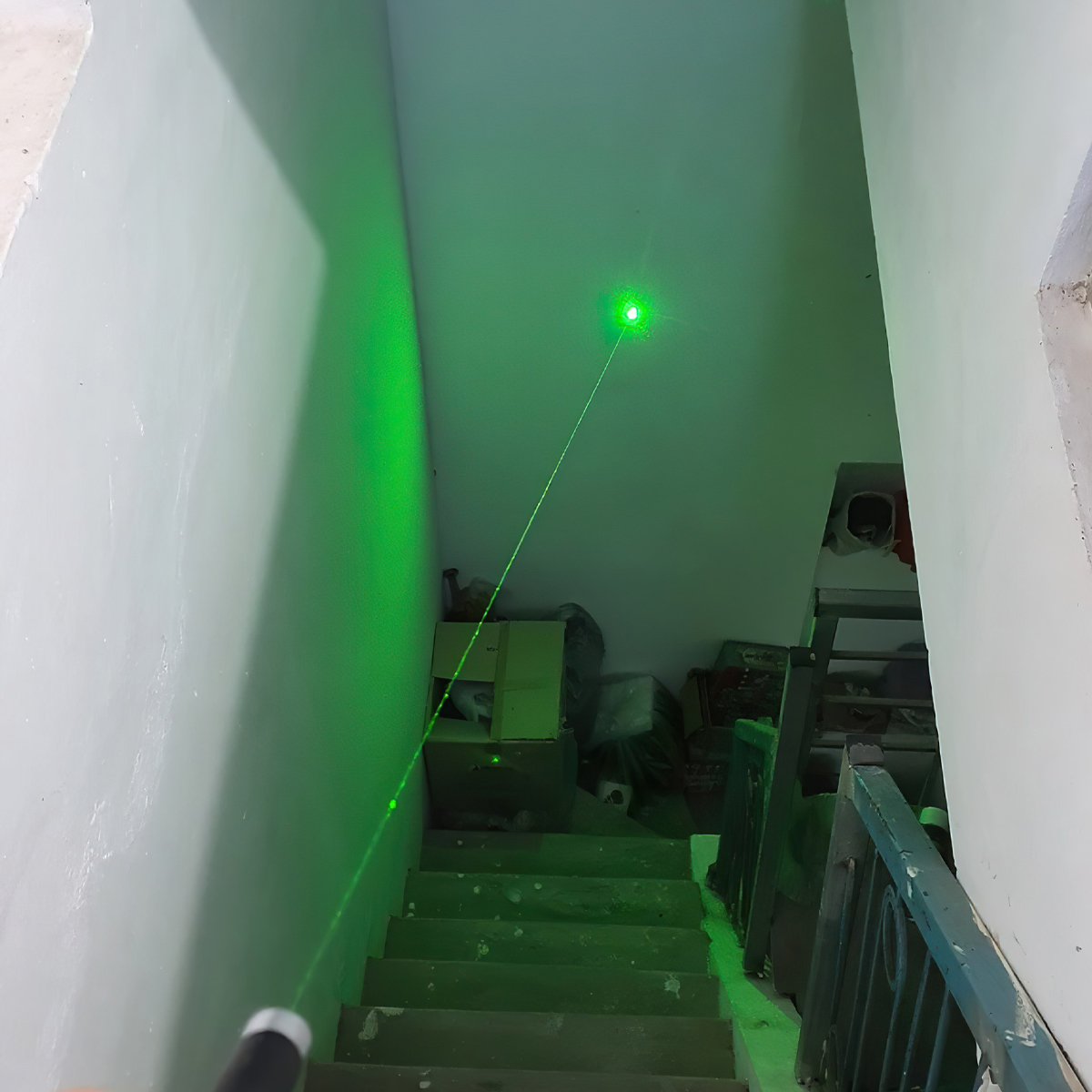 Đèn Laser Xanh Lá 120MW Chiếu Xa 5-10Km