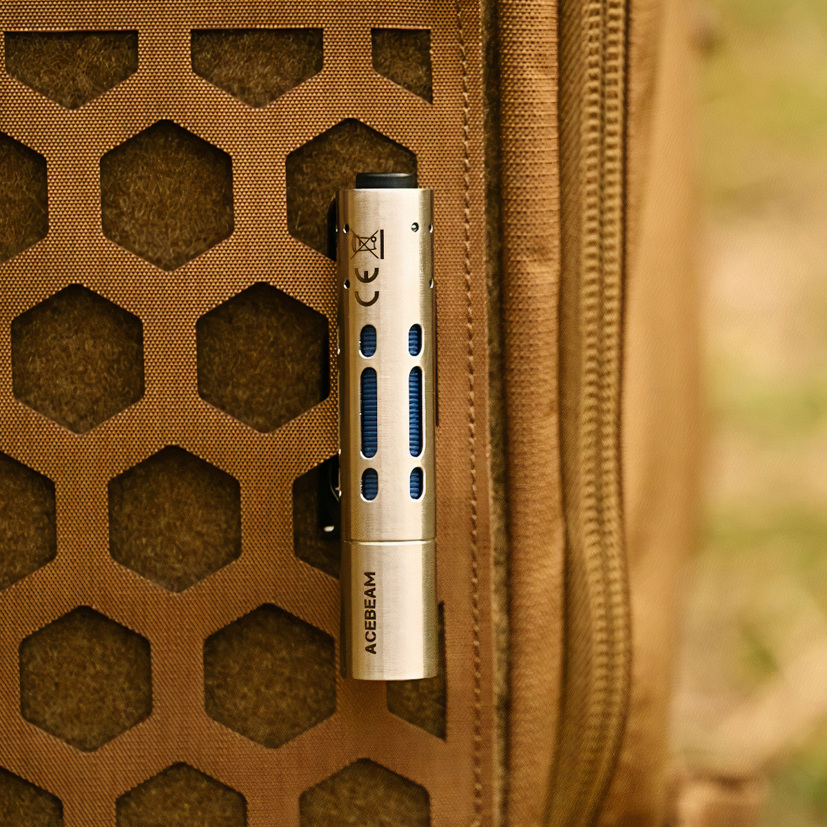 Đèn pin ACEBEAM RIDER RX độ sáng 650 lumen chiếu xa 96m