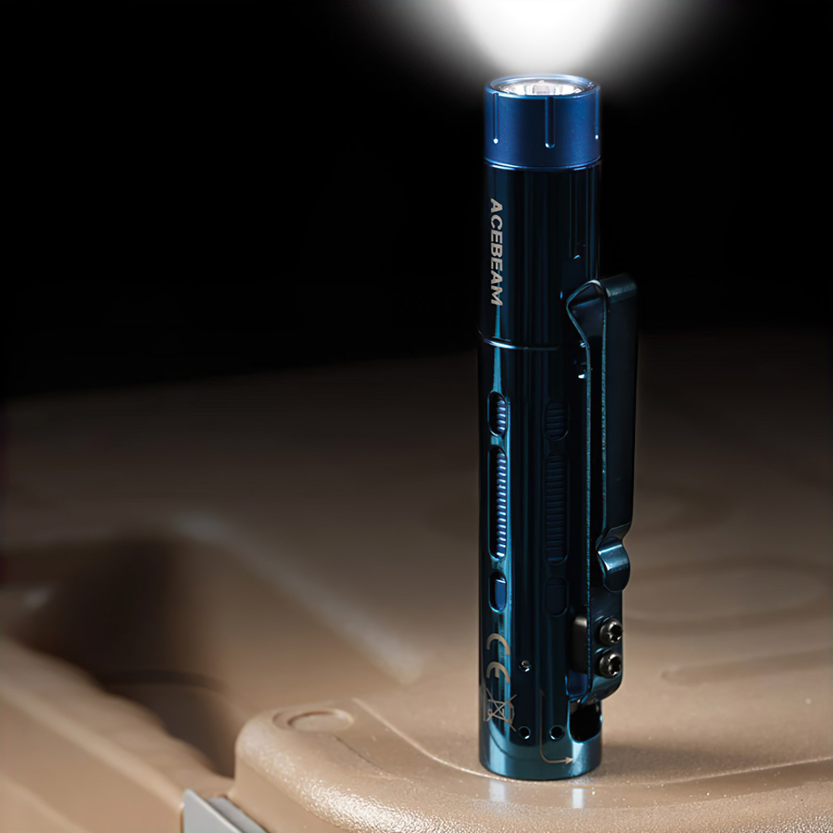 Đèn Pin Cắm Trại Du Lịch ACEBEAM RIDER RX BLUE Độ Sáng 650 Lumen Chiếu Xa 96M