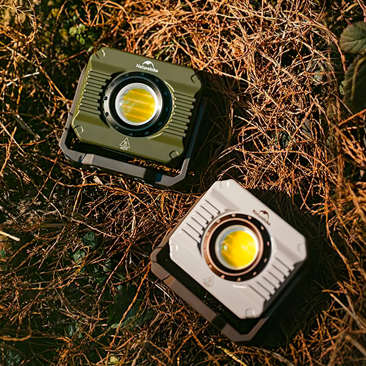 Naturehike CNK2300012 Đèn Pin Cắm Trại Siêu Sáng Đa Năng