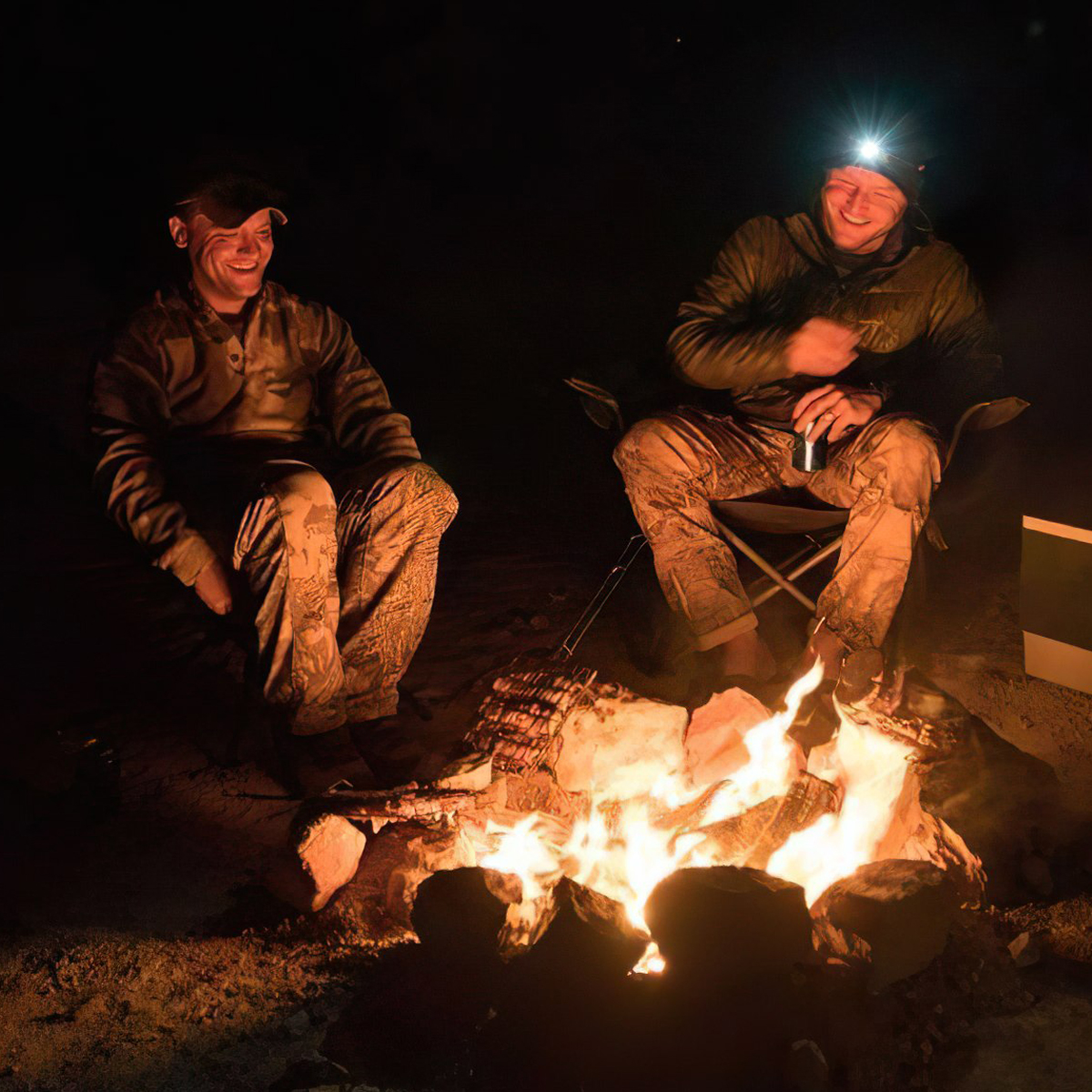 Đèn Pin Đội Đầu Cắm Trại Byte 100 Princeton Tec Headlamps