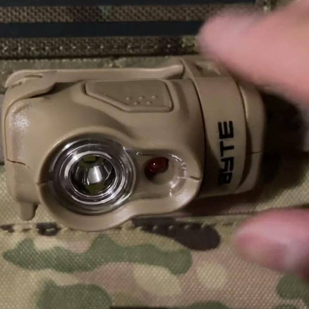 Đèn Pin Đội Đầu Cắm Trại Byte 100 Princeton Tec Headlamps