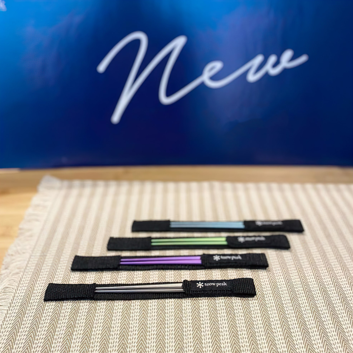 Đũa Cắm Trại Du Lịch Snowpeak Anodized Titanium Chopsticks