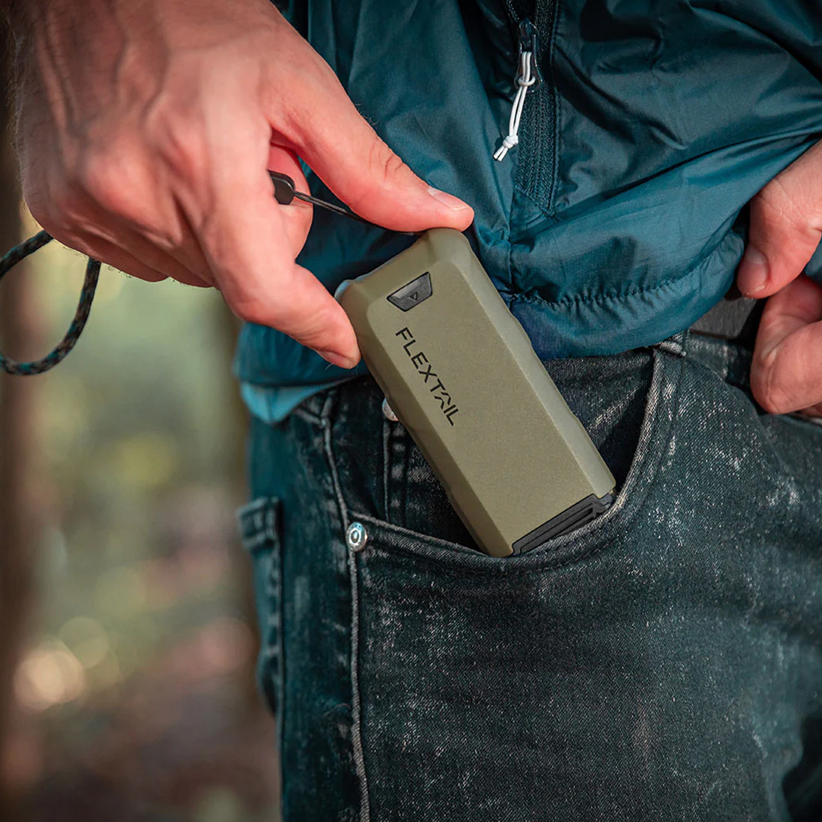 Flextail MAX REPELLER S - 2-in-1 Máy Đuổi Muỗi Sạc Di Động Cắm Trại ( NEW )