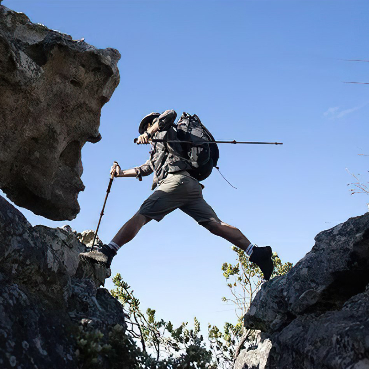 Gậy Leo Núi Bằng Sợi Carbon Naturehike (1 cặp)