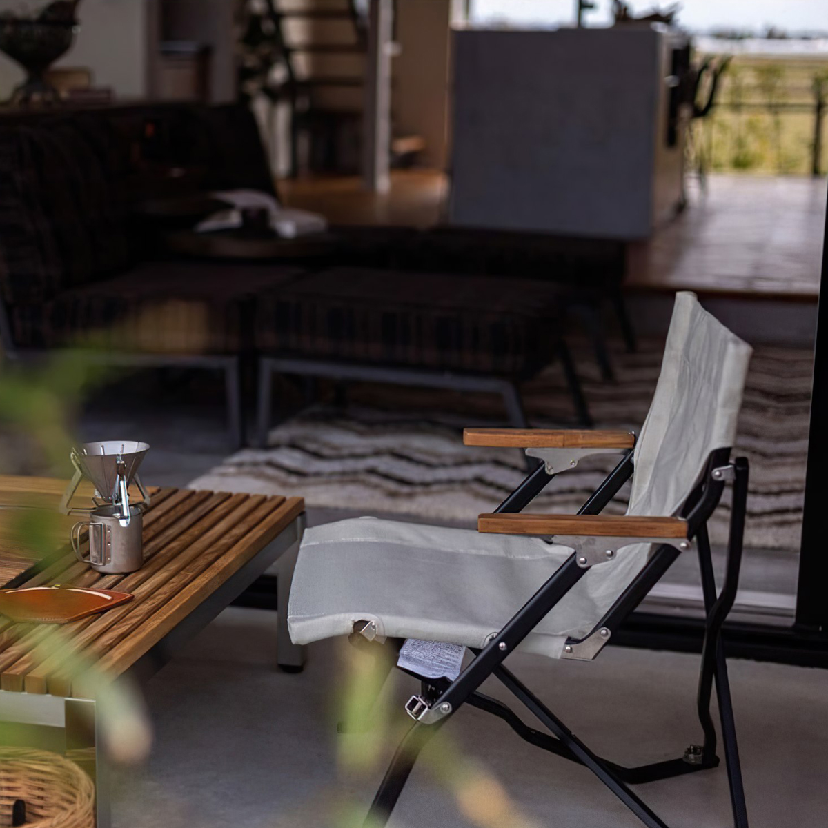 Ghế Cắm Trại Du Lịch Snowpeak Luxury Low Beach Chair