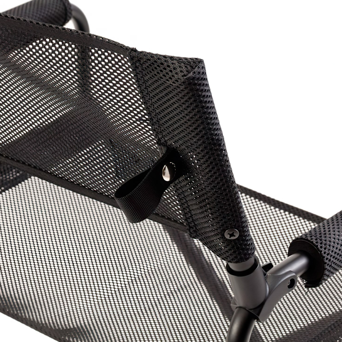 Ghế Cắm Trại Du Lịch Snowpeak Mesh Fd Chair Black