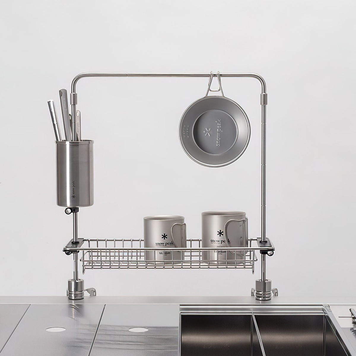 Hộp Đựng Dụng Cụ Cắm Trại Du Lịch Snowpeak Table Top Architect Cylinder Stand