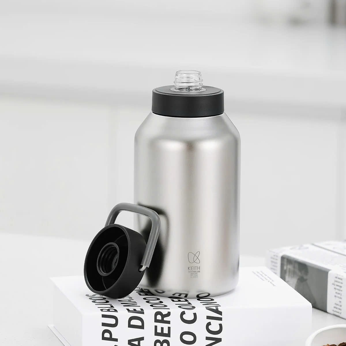 Keith Titanium Bình giữ nhiệt Dã Ngoại 900ml - Ti3105