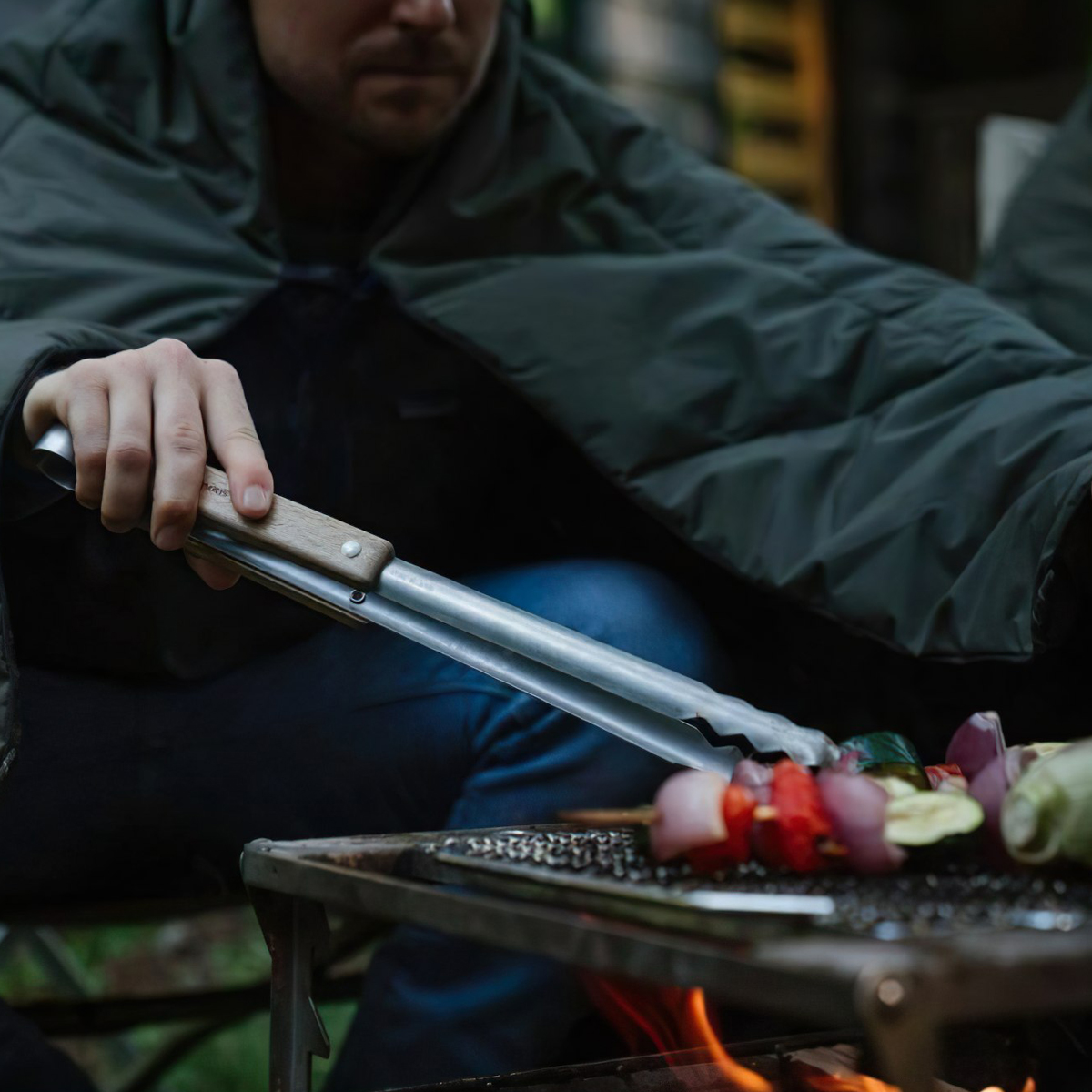Kẹp Gắp Thức Ăn Cắm Trại Du Lịch Snowpeak Barbeque Tongs