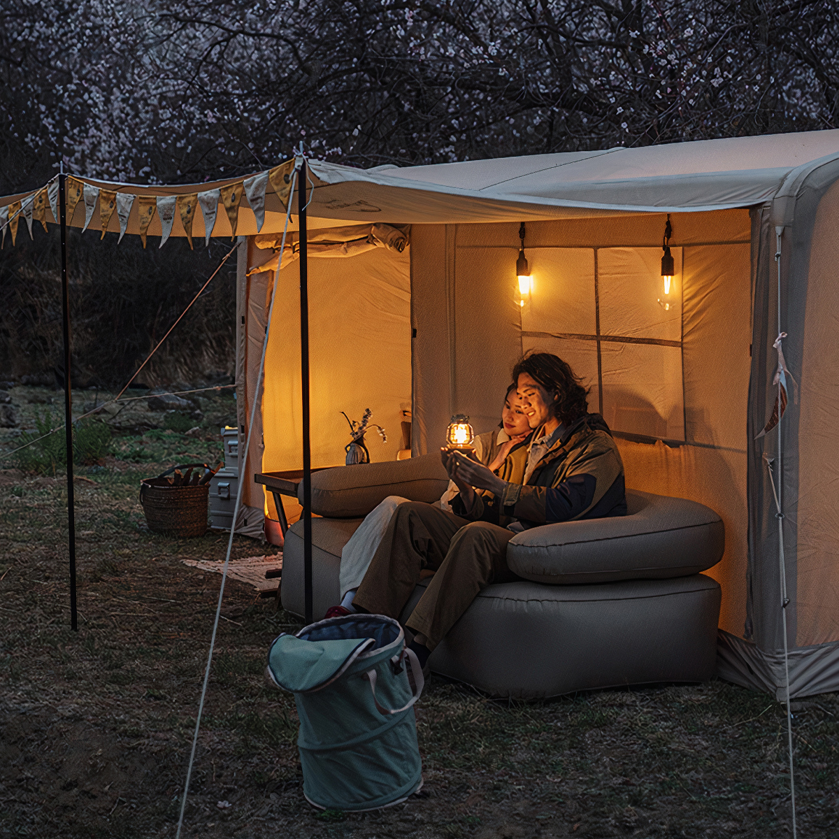 NatureHike Lều Cắm Trại Bơm Hơi Glamping