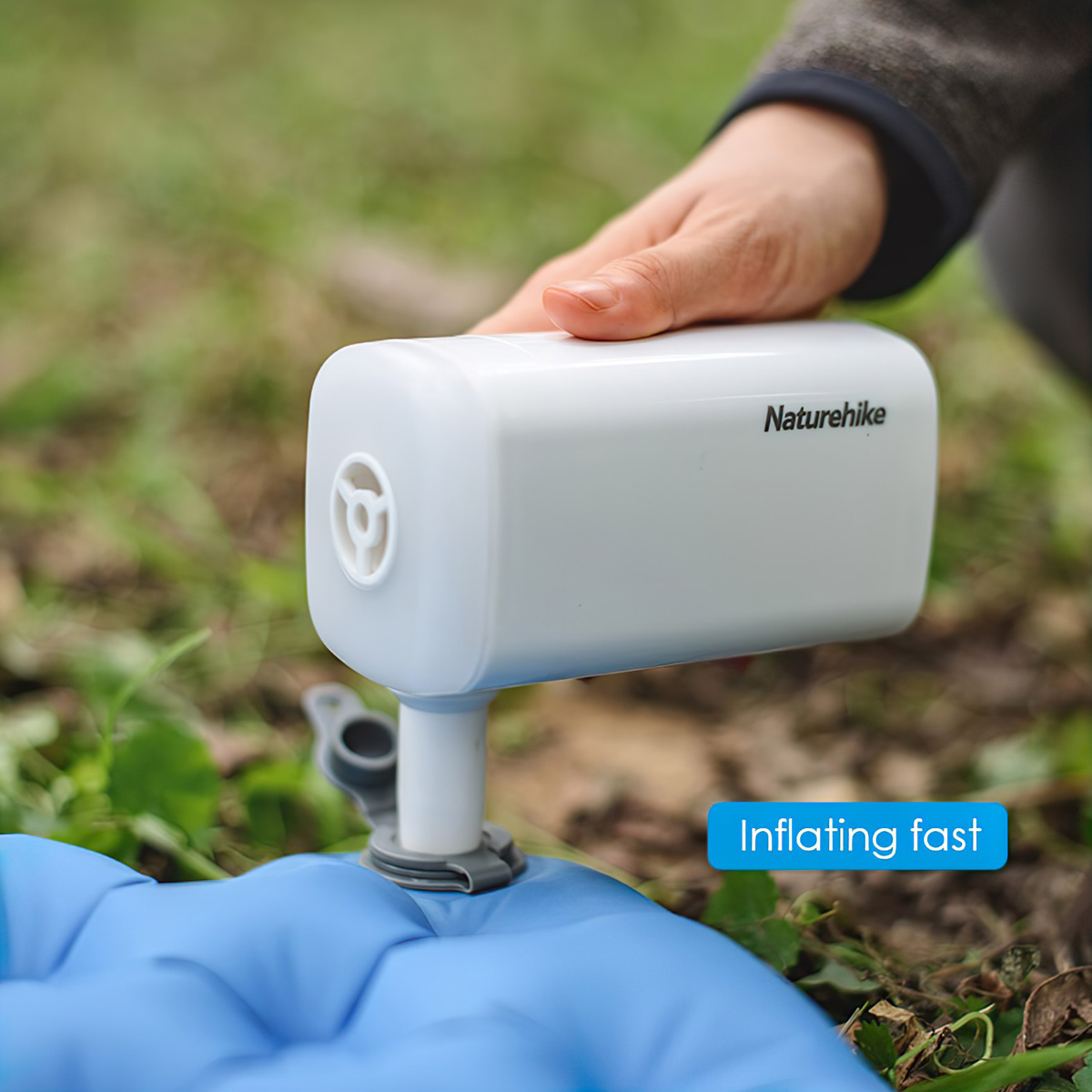Naturehike Máy Bơm Hơi Đa Năng Mini Cầm Tay Tiện Lợi