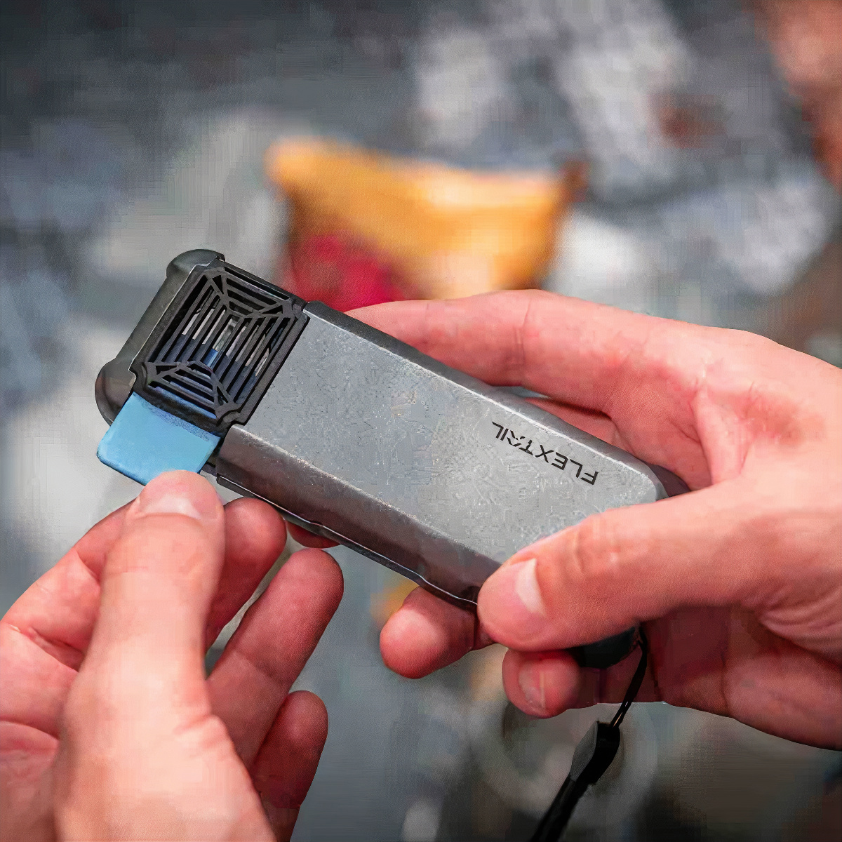 Flextail MAX REPEL Máy Đuổi Muỗi Cắm Trại Loại Sạc