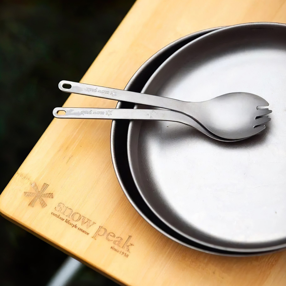 Muỗng Cắm Trại Snowpeak Titanium Spork