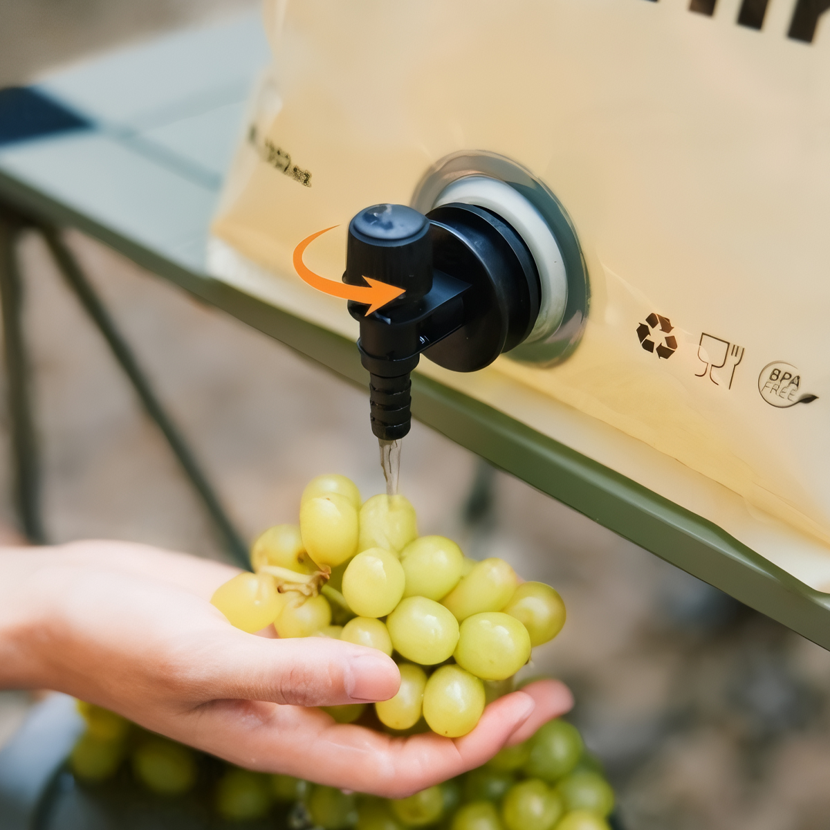 Naturehike Can Đựng Nước Mềm 10L Cắm Trại Dã Ngoại CNK2450CF027