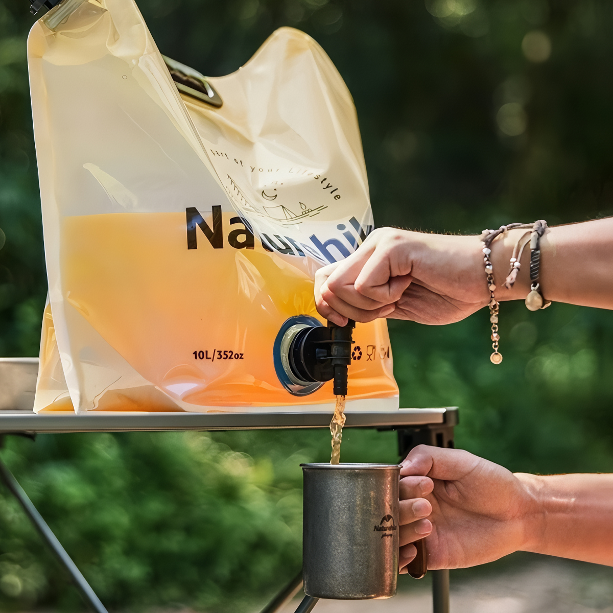 Naturehike Can Đựng Nước Mềm 10L Cắm Trại Dã Ngoại CNK2450CF027