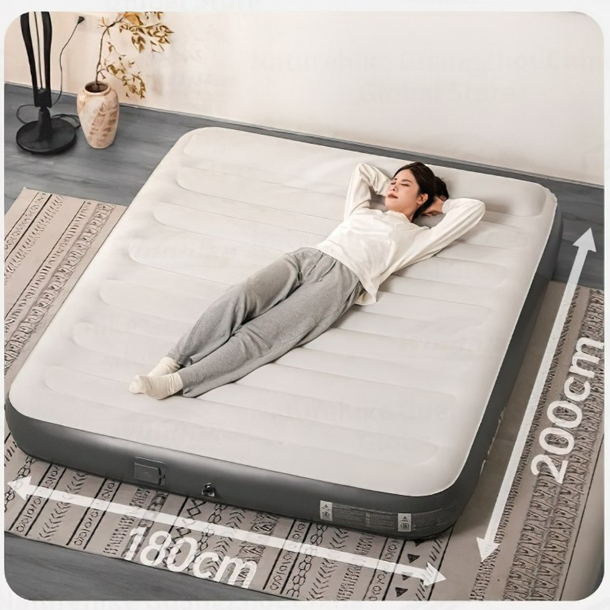 Naturehike Đệm Hơi Cắm Trại Kèm Bơm Tích Điện CNK2450WS040