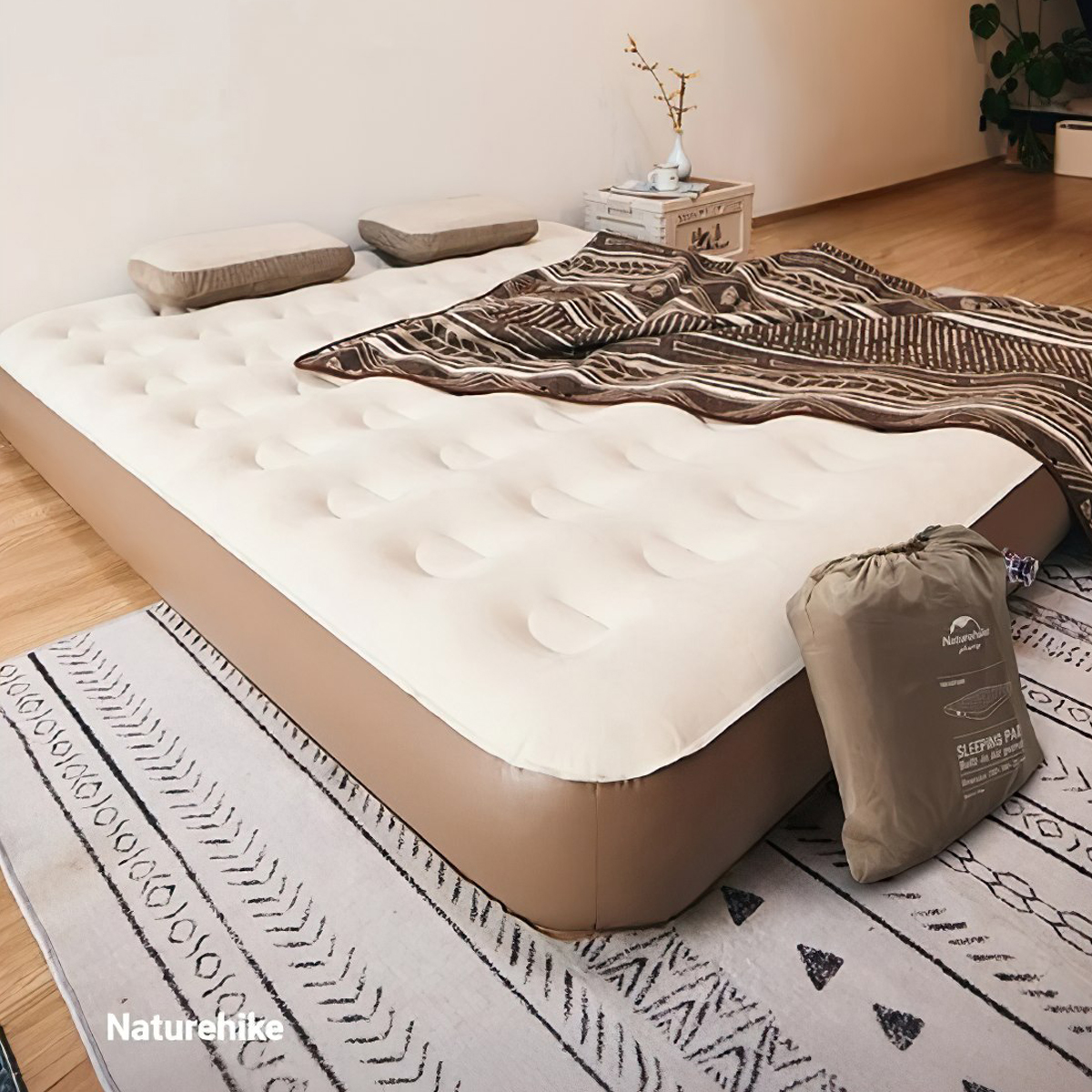 Naturehike Đệm Hơi Cắm Trại Du Lịch Glamping CNK2550WS013 ( NEW 2025 )