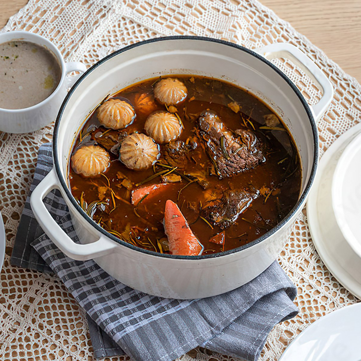 Naturehike Nồi Gang Tráng Men Cắm Trại Dã Ngoại