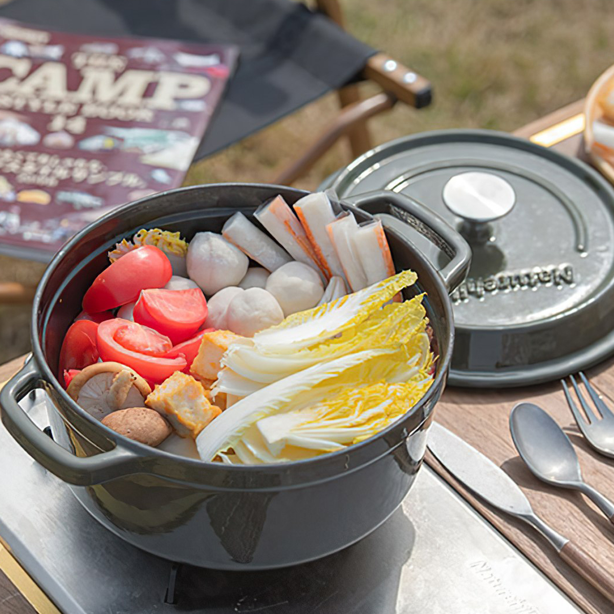 Naturehike Nồi Gang Tráng Men Cắm Trại Dã Ngoại