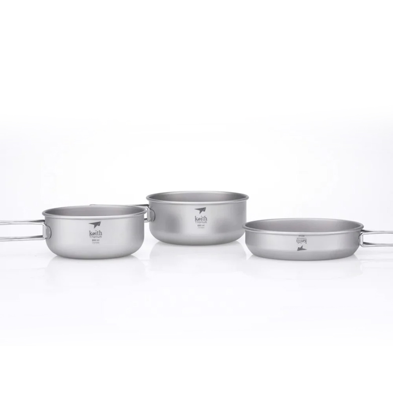 Nồi Keith 3-Piece Titanium Pot and Pan Cook Set 3 nồi kích thước khác nhau xếp cạnh