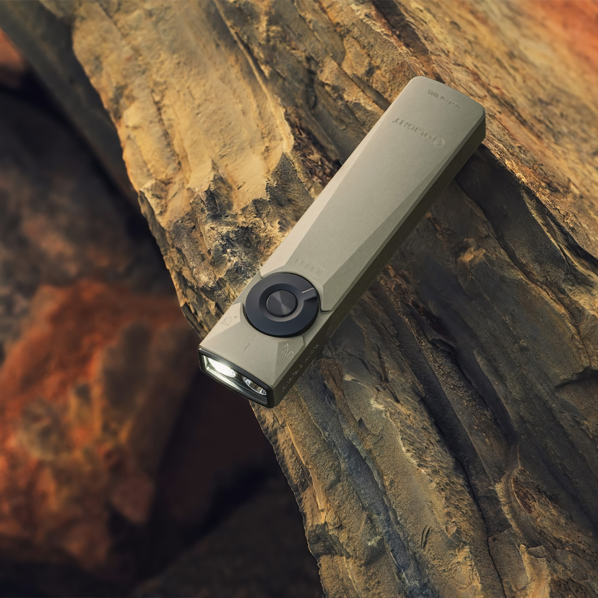 Olight Đèn Pin Bỏ Túi 3 Trong 1 Arkfeld Ultra O-aluminum Exclusive Material