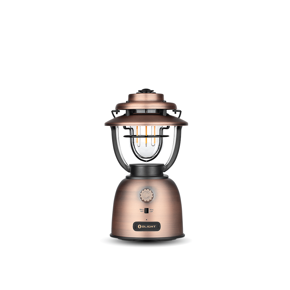 Đèn lồng Olight Olantern Stretch màu đồng đã thu ngắn độ cao, chụp thẳng trên nền trắng