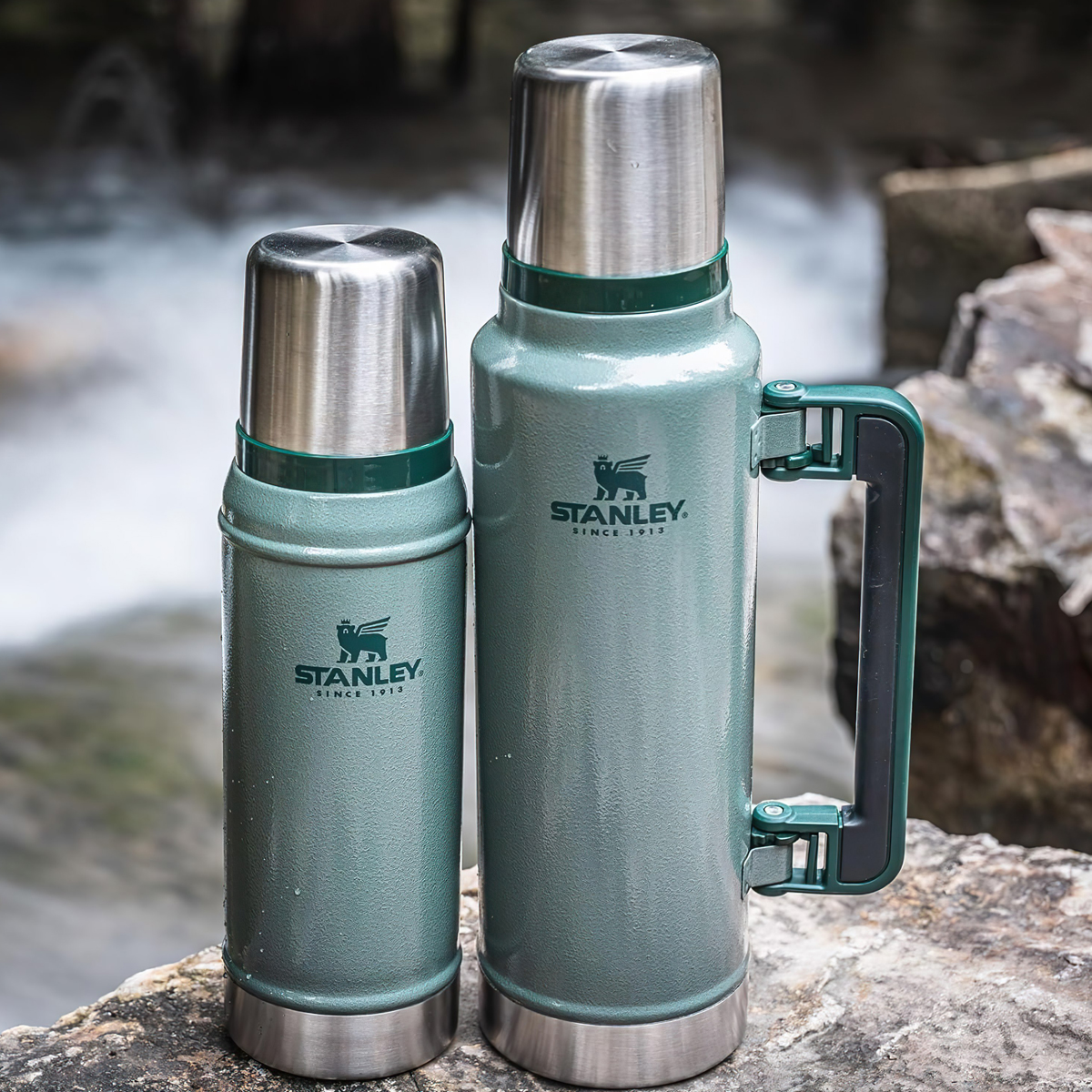 Stanley Phích Giữ Nhiệt Classic Legendary Bottle 1.4 Lít Cắm Trại