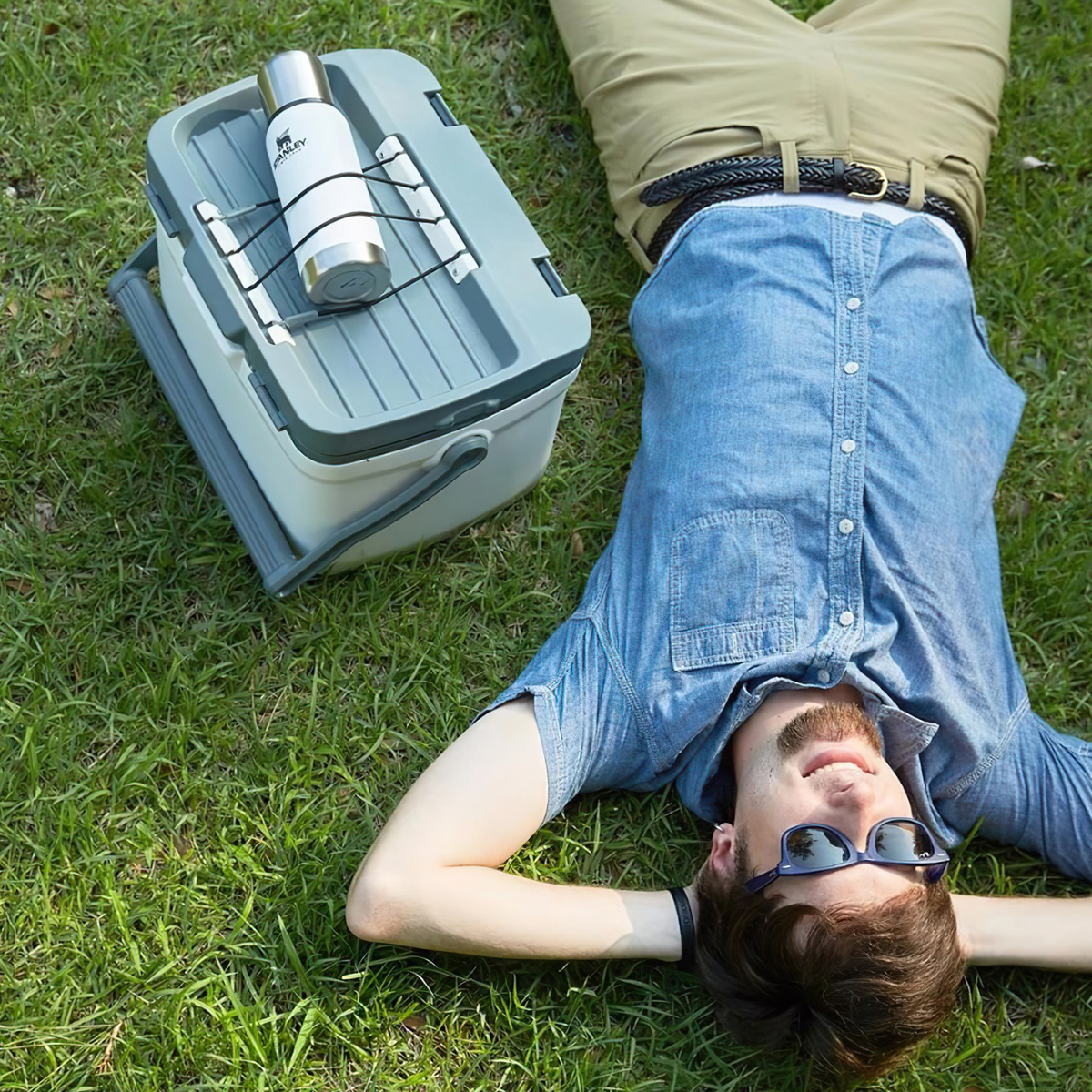 Stanley Adventure Cooler 16QT Thùng Đựng Đá Cắm Trại