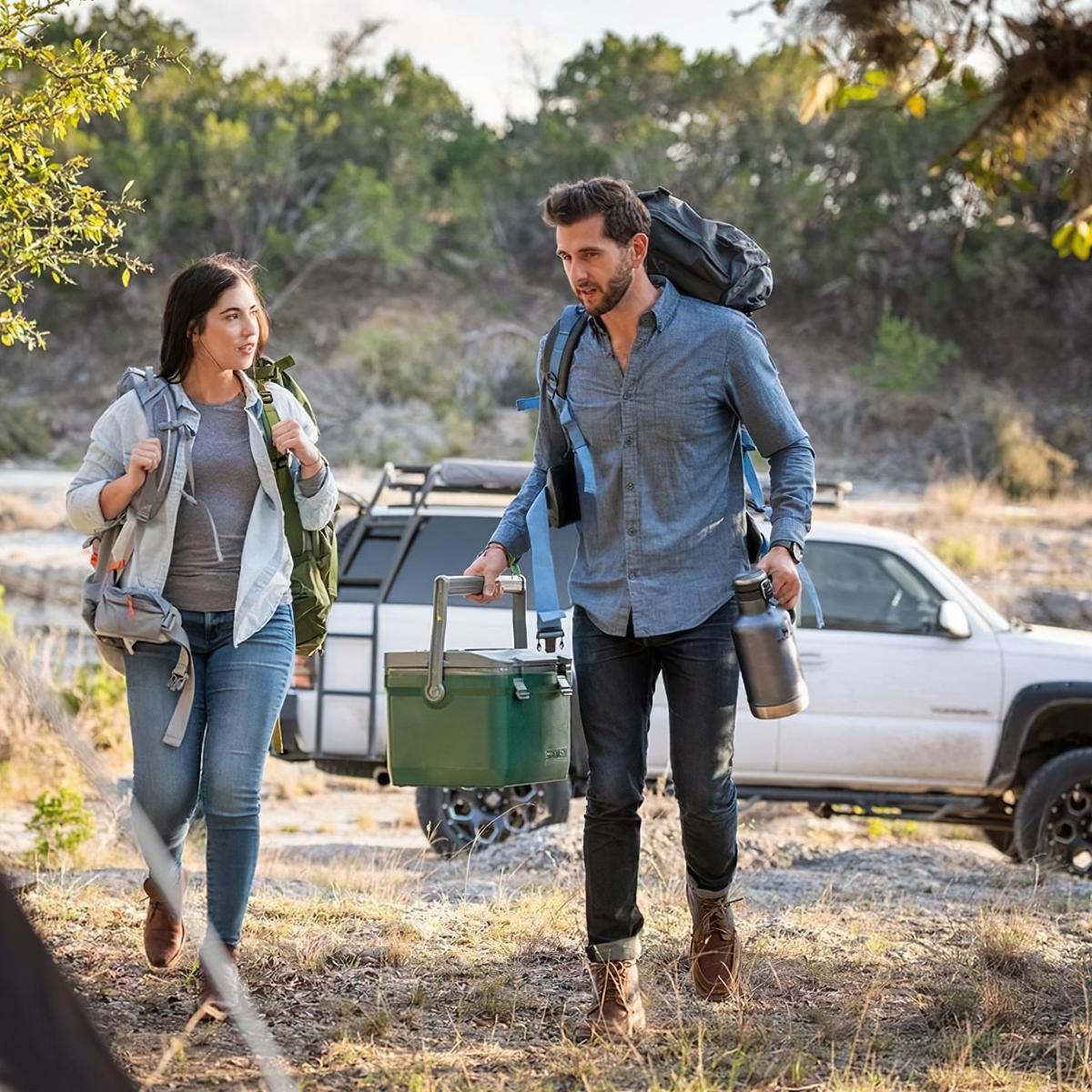 Stanley Adventure Cooler 16QT Thùng Đựng Đá Cắm Trại