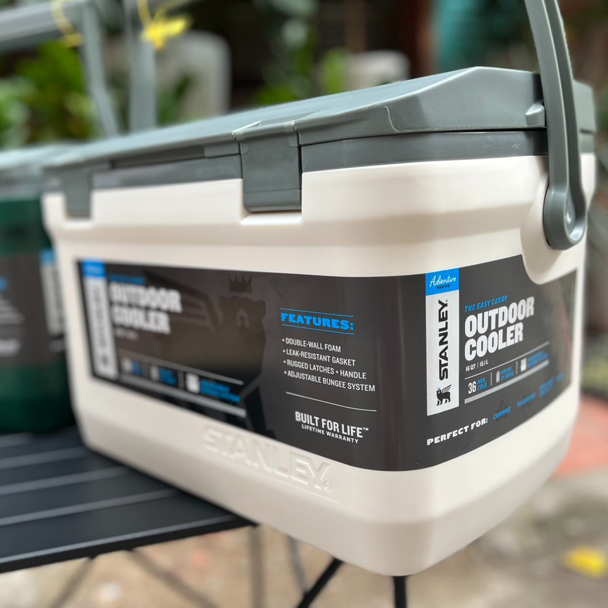 Stanley Adventure Cooler 16QT Thùng Đựng Đá Cắm Trại