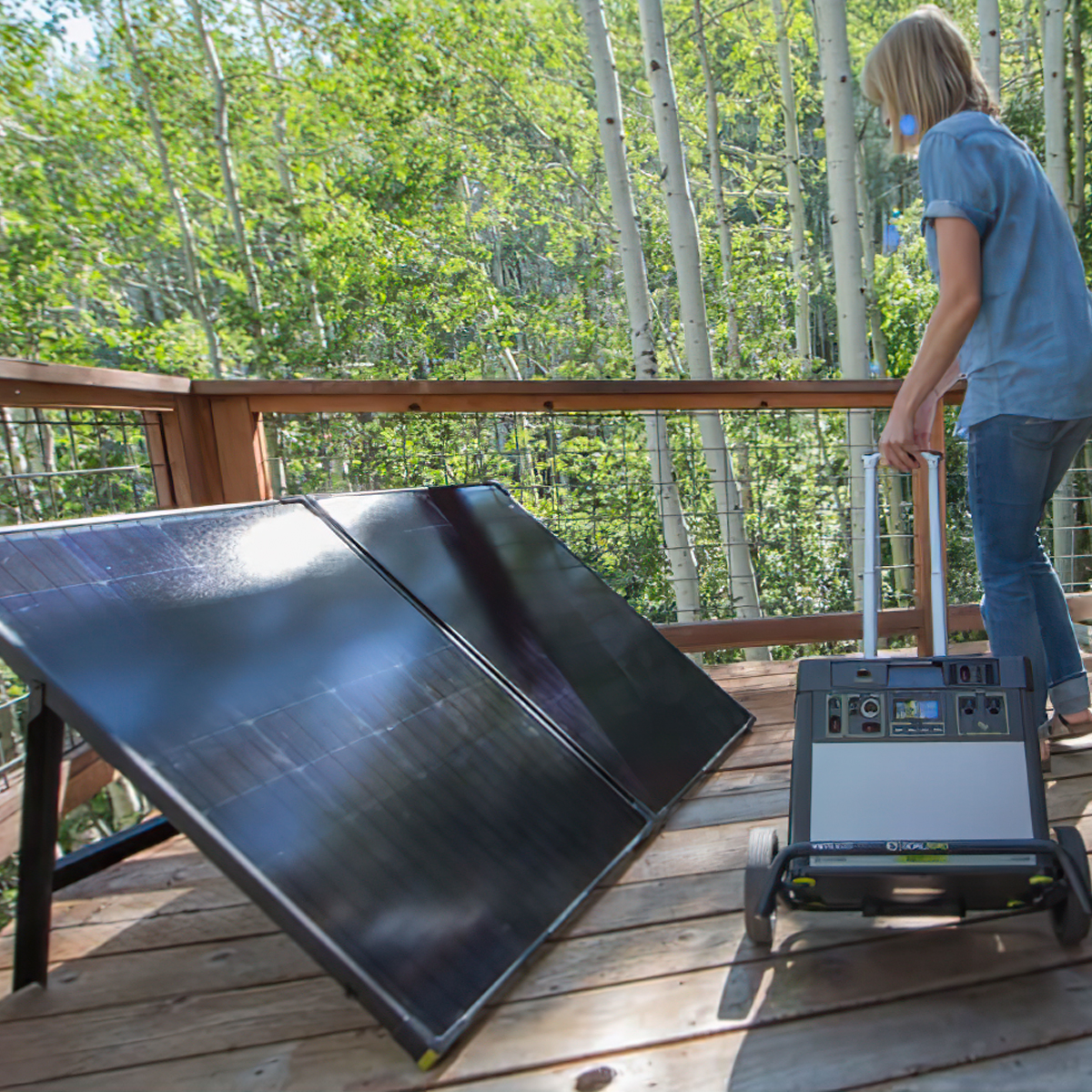 Tấm Pin Mặt Trời Goal Zero Boulder 200 Briefcase Solar Panel