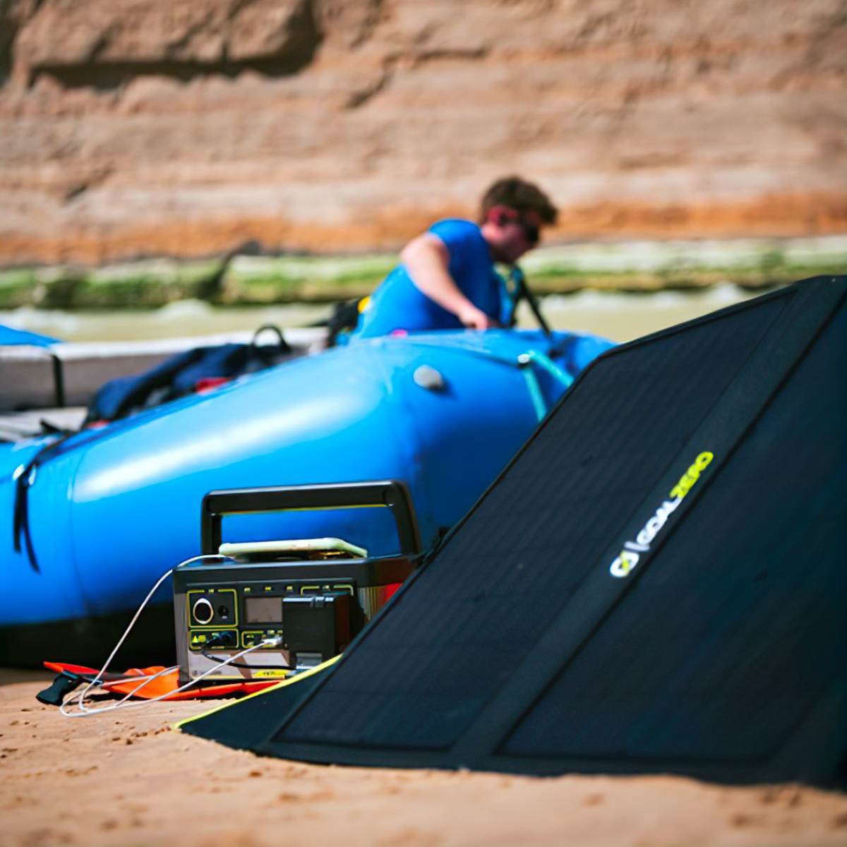 Tấm Pin Mặt Trời Goal Zero Nomad 50 Solar Panel