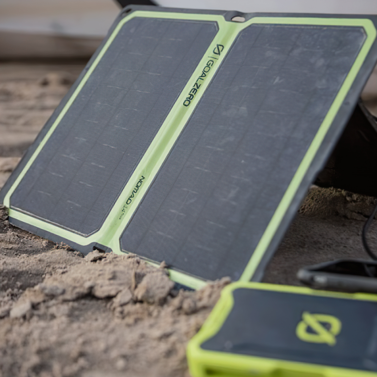 Tấm Pin Mặt Trời Goal Zero Nomad 14 Plus Solar Panel