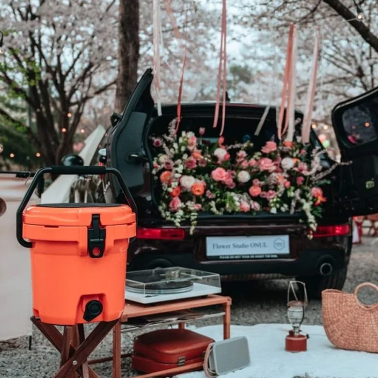 Thùng Đá Cắm Trại BamKel 9.5L Water Jug