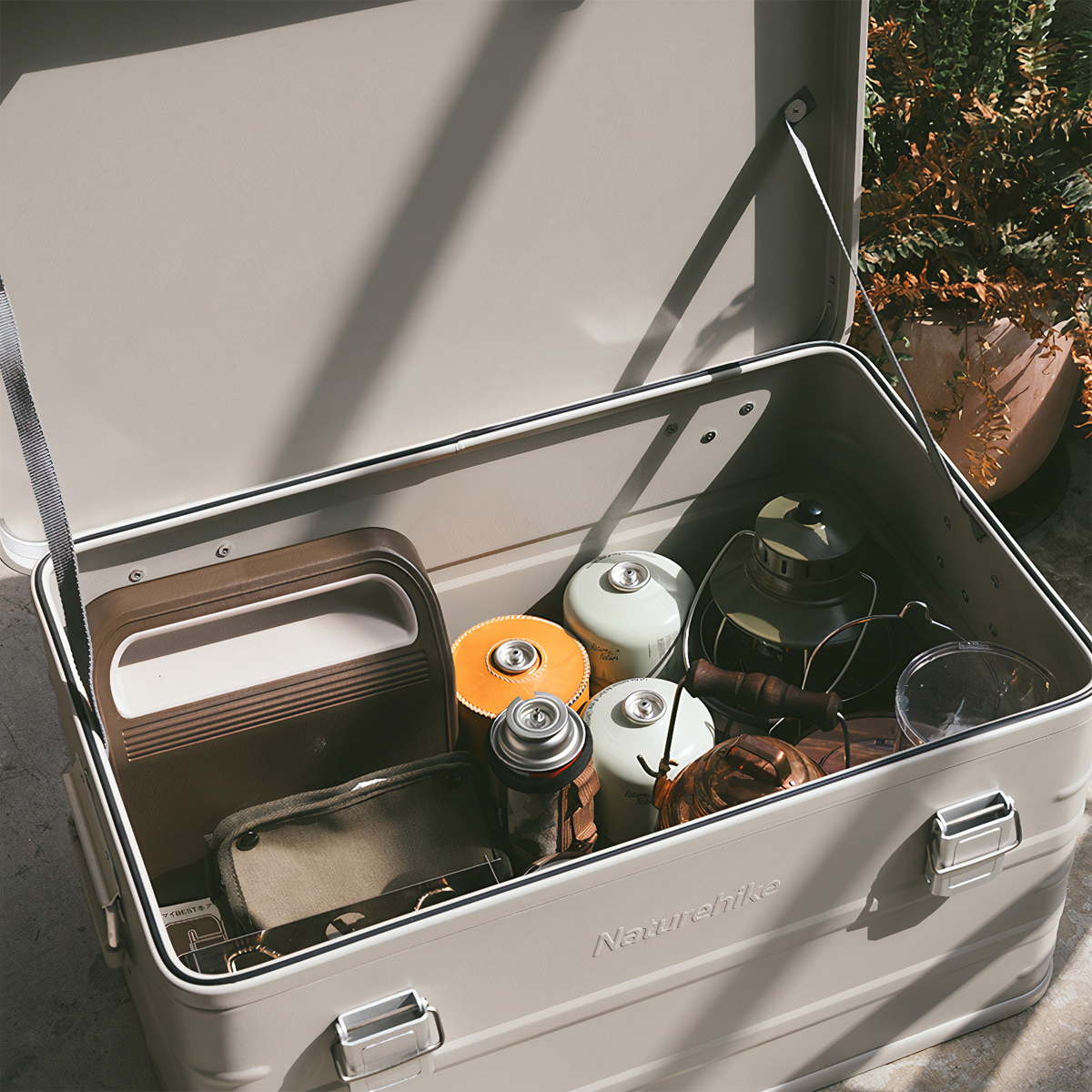 Thùng đựng đồ cắm trại Naturehike – Màu be mới