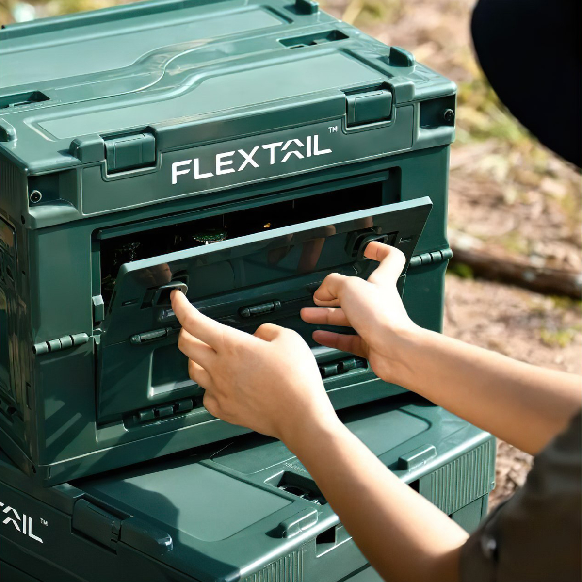 Flextail Thùng Đựng Đồ Cắm Trại Xếp Gọn 28 lít - 50 lít Foldable Outdoor Storage Box