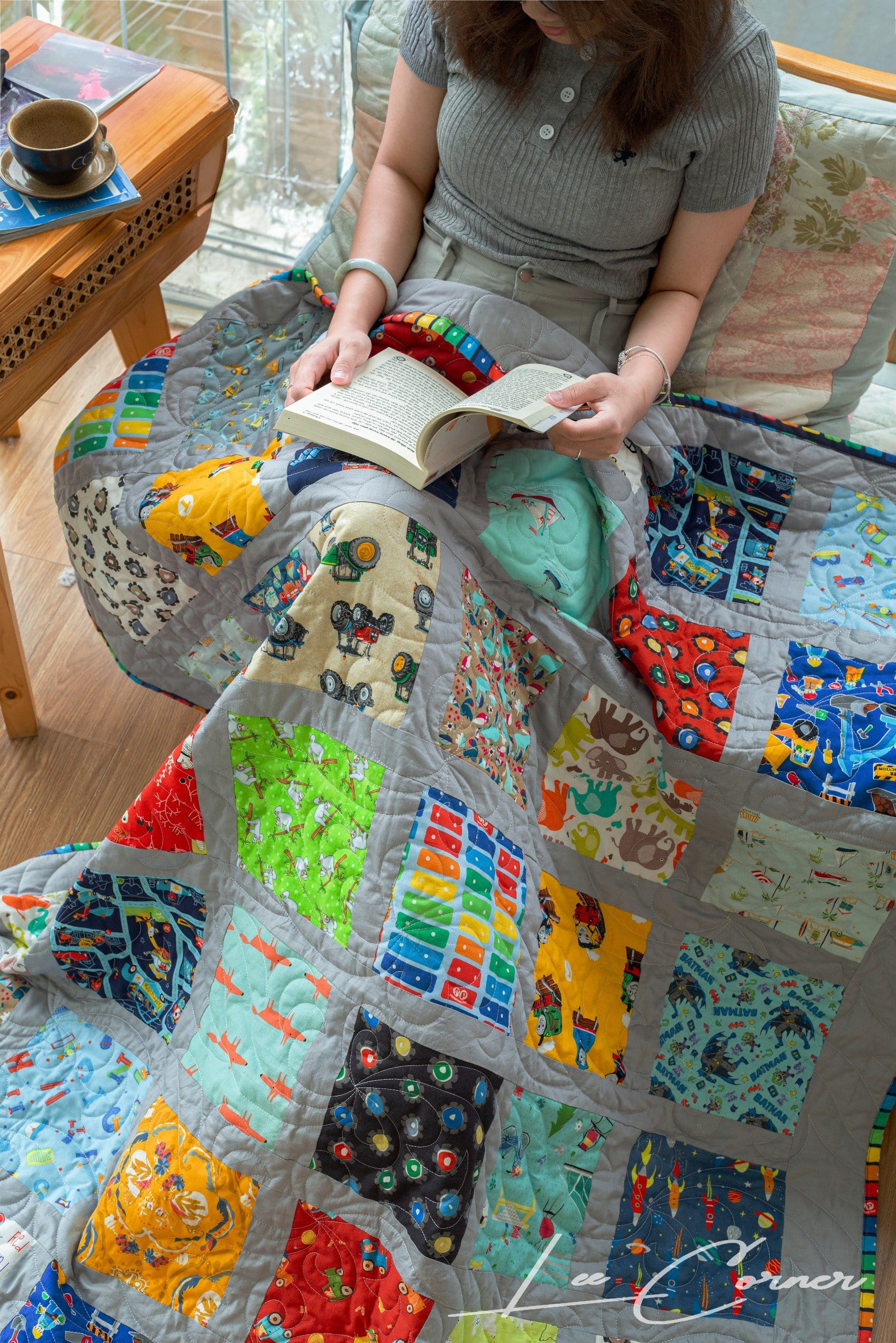 Chăn ghép em bé, chần máy, hoạ tiết ô tô, 1,2x1,5m