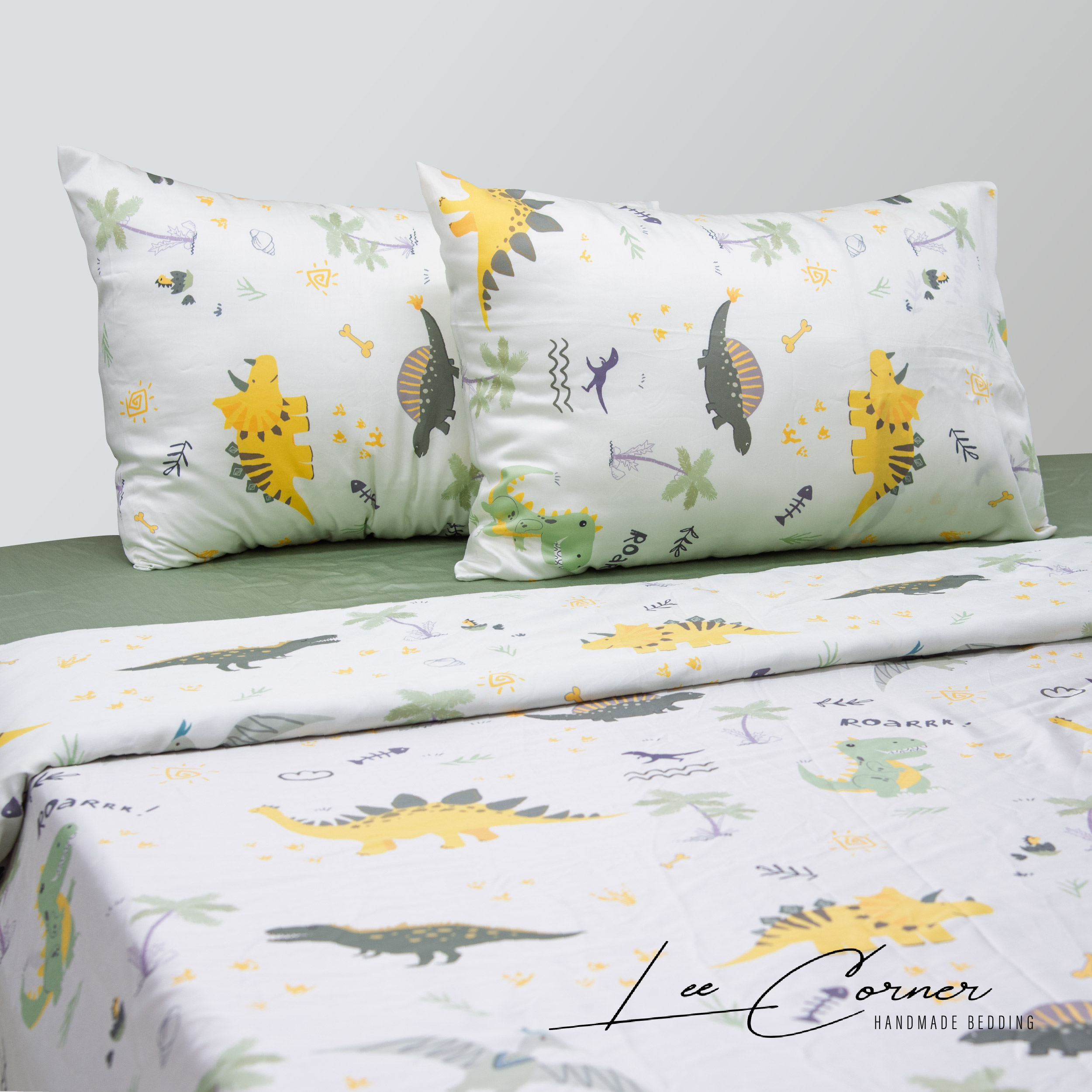 Bộ 3 món chăn gối Lụa Tencel 60s cao cấp LEE CORNER, 1 chăn 2 vỏ gối không lót bông mềm mịn thoáng mát 1m8x2m 2mx2m2 2m2x2m4