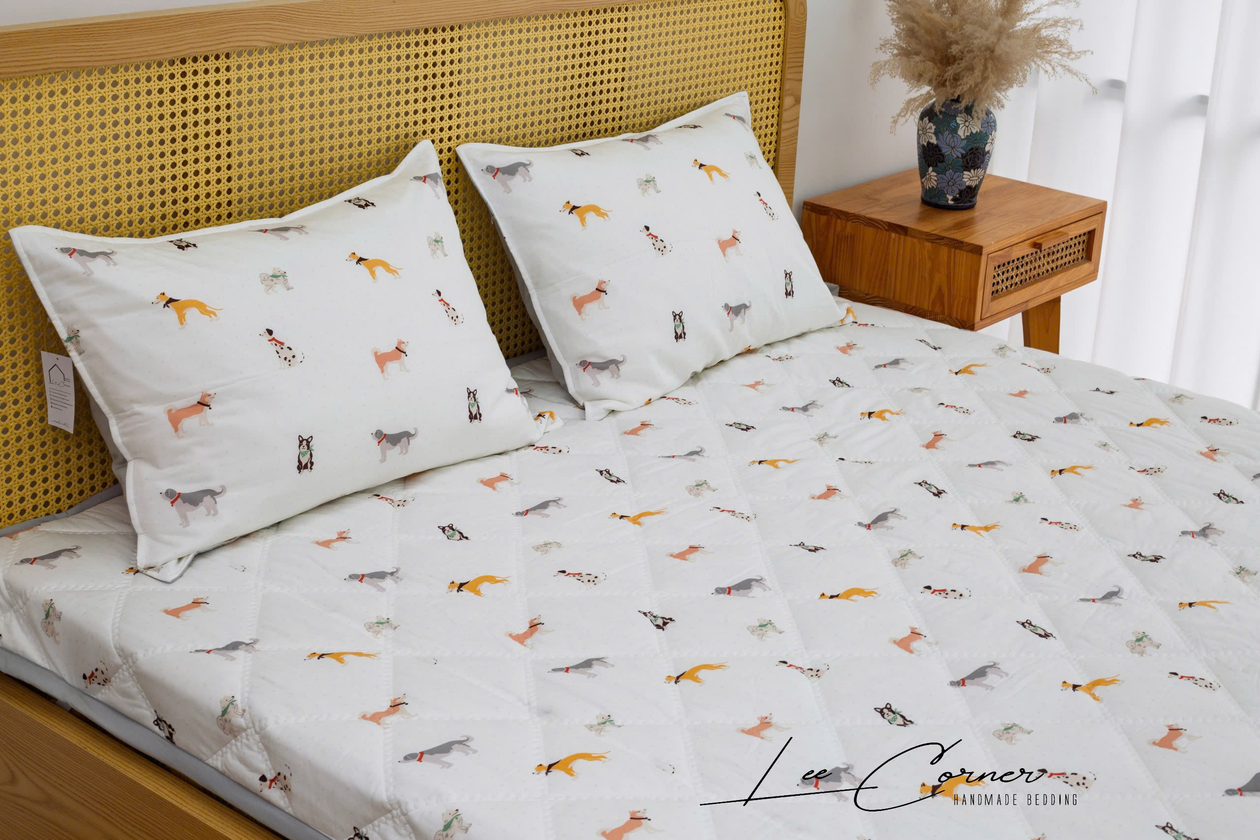 Tấm Trải Modal Micro, Ga chần bông LEE CORNER, Topper chần bông cao cấp kích thước 1m6 1m8 2m2, may theo yêu cầu