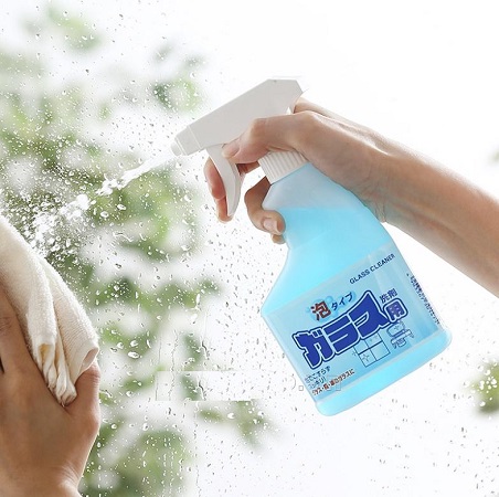 Chai xịt vệ sinh kính Rocket (Hàng Nhật nội địa) - 300ml