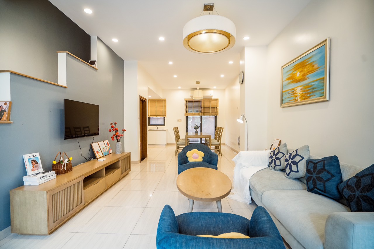 Cho thuê dài hạn căn village royal lotus