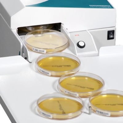 Máy dán nhãn mã vạch lên đĩa Petri IUL, Petri Labeler, Hãng: IUL-Tây Ban Nha