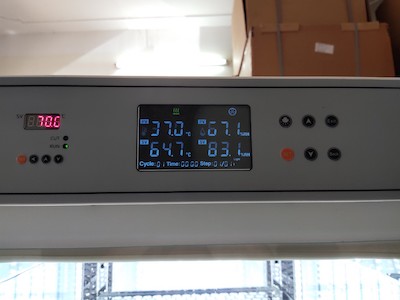 Tủ sinh trưởng thực vật ( Tủ vi khí hậu) 150 Lít Model:CGI-150P Taisite Trung Quốc