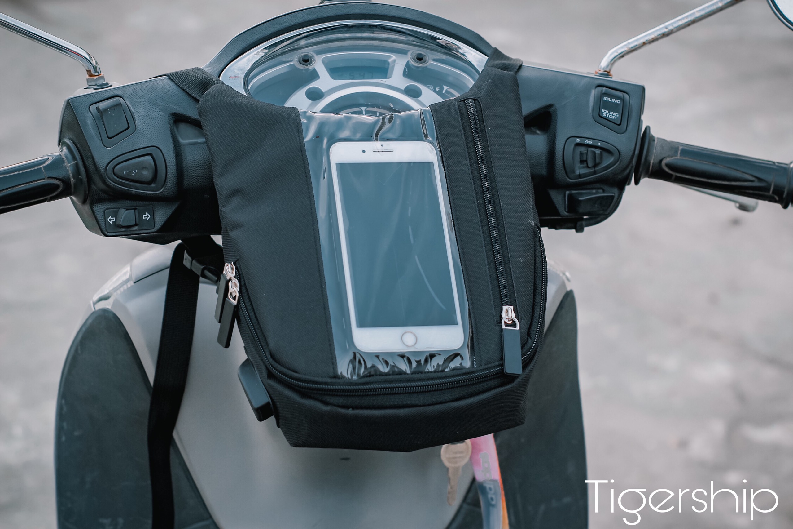 Sản xuất túi grab dọc in logo theo yêu cầu