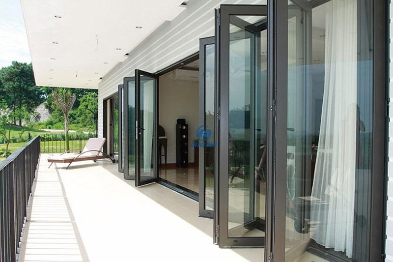 Cửa nhôm kính chống cháy là gì? Lắp đặt cửa chống cháy ở đâu?