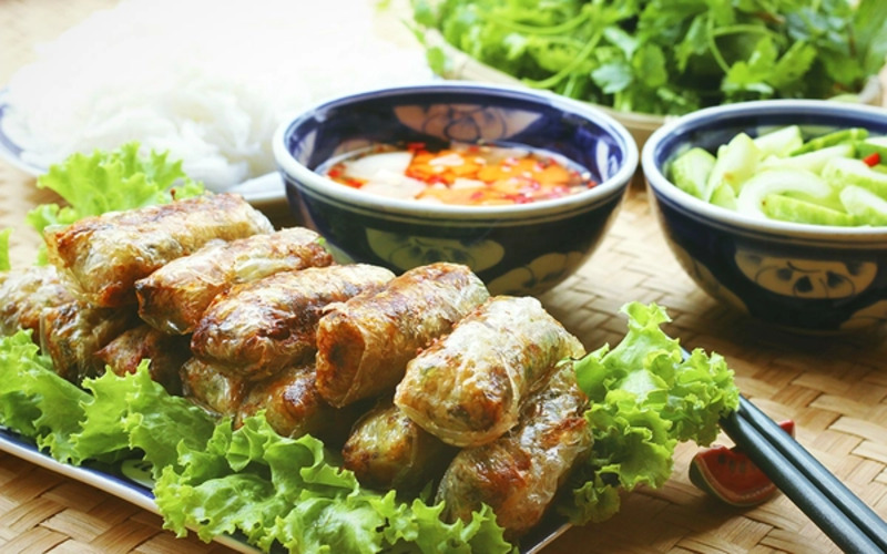 Hướng dẫn cách làm bún nem rán siêu ngon, cực dễ