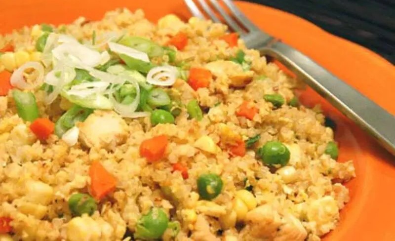 4 Bước Làm Cơm Rang Quảng Đông Đúng Chuẩn Tại Nhà