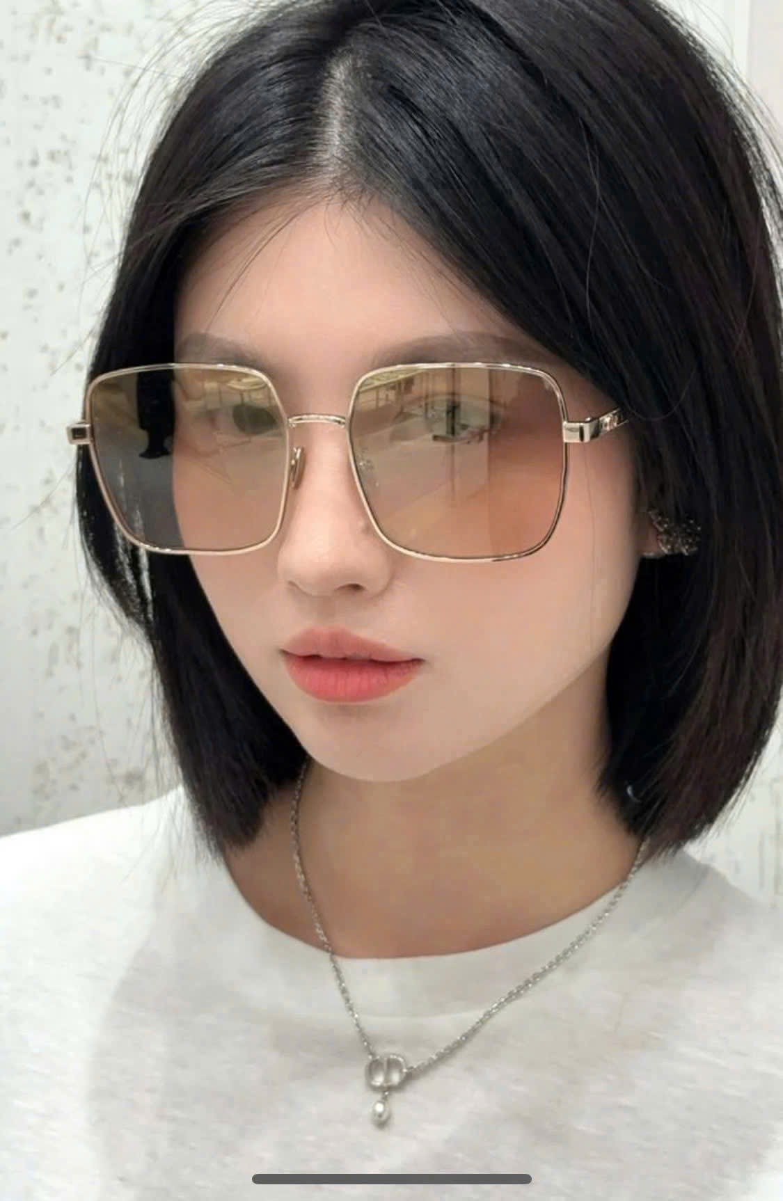 Kính Râm Dior Cannage Dáng Mắt Vuông Viền Gold & Rose Gold — Item Hot 2026